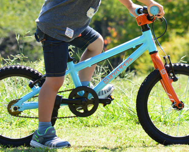 ヨツバサイクル ジャストフィット子供自転車